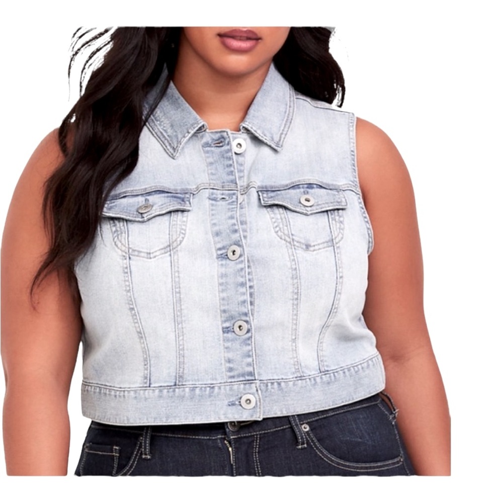 Torrid Distressed Cropped Denim Jean Jacket Vest Ladies Large